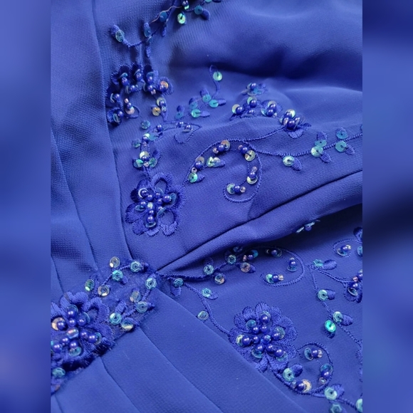 Golden Brides beaded bridesmaid/grad/prom dress - Picture 3 of 16